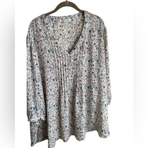 ROSE AND OLIVE PLUS SIZE 3 X WOMEN’S TOP. PRICE FIRM